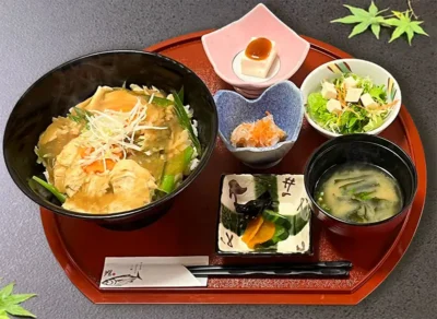ゆば丼膳、ゆばのあんかけ丼、新メニュー/yubadon-zen,miso-soup,sirayuki-tofu, etc